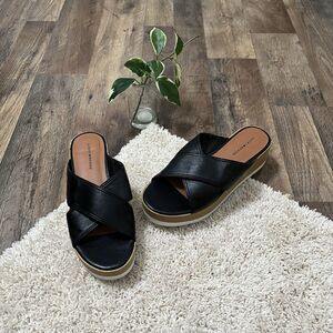Lucky Brand 8 M Black Brown Leather Crisscross Strap Platform Vebony Sandals